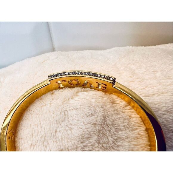 Gold Tone "Love" Affirmation Wide Bracelet with Crystals Costume Jewelry Buy 3/$ - Picture 5 of 6